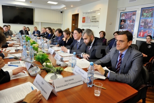 Круглый стол “О мерах по формированию конкурентоспособной юисдикции рынка форекс в РФ”